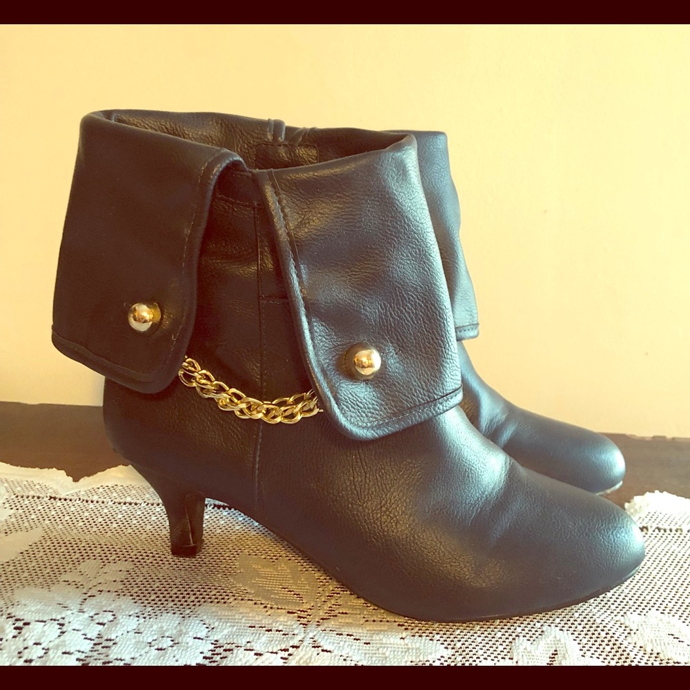 Navy blue booties with chain slip on heels size 7